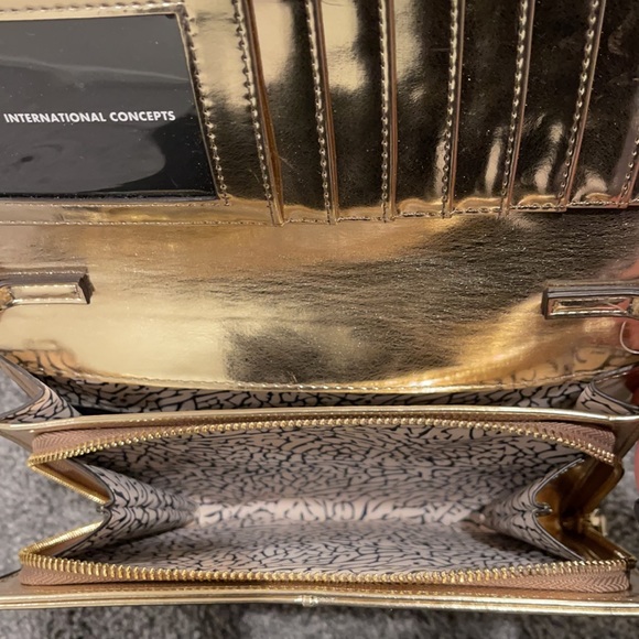 INC purse - Picture 5 of 7